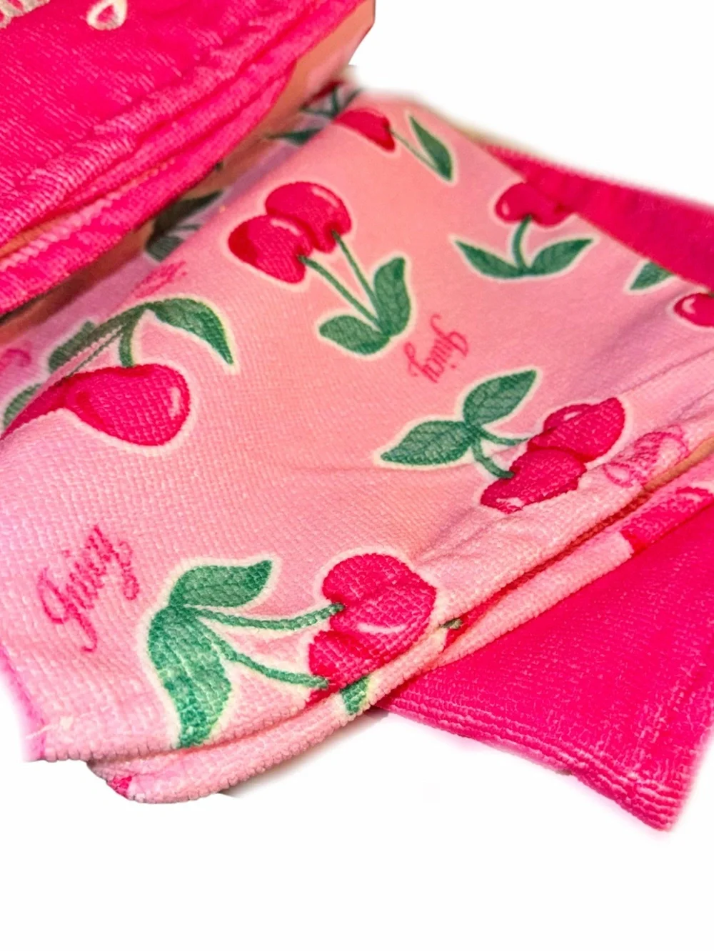 Juicy Couture 2 Pack Pink Cherry Print Microfiber Dog Cat Pet Towels
